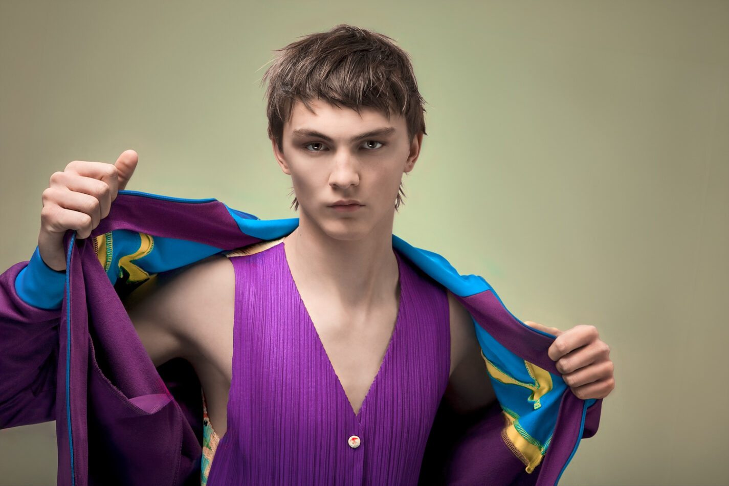 Leon, issey miyake